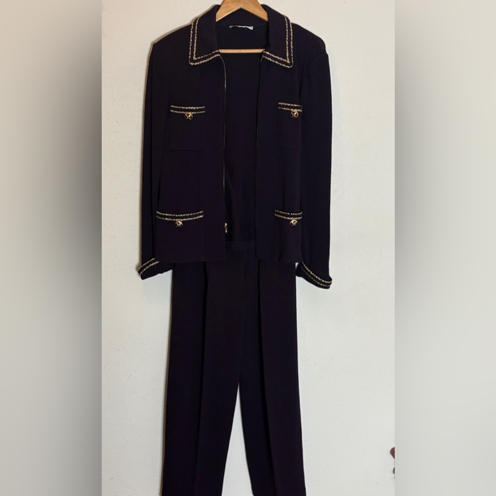St John Black Gold button Knit Zip Front Jacket Sz10 matching pants 6